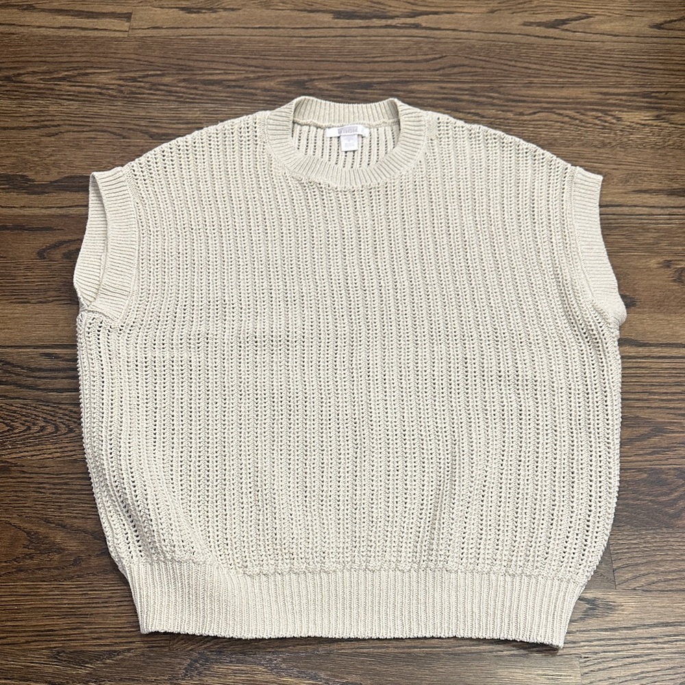 NWOT Women’s Cream Sweater Vest